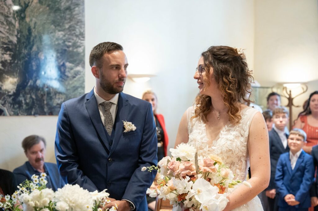 Axelle et corentin à la mairie