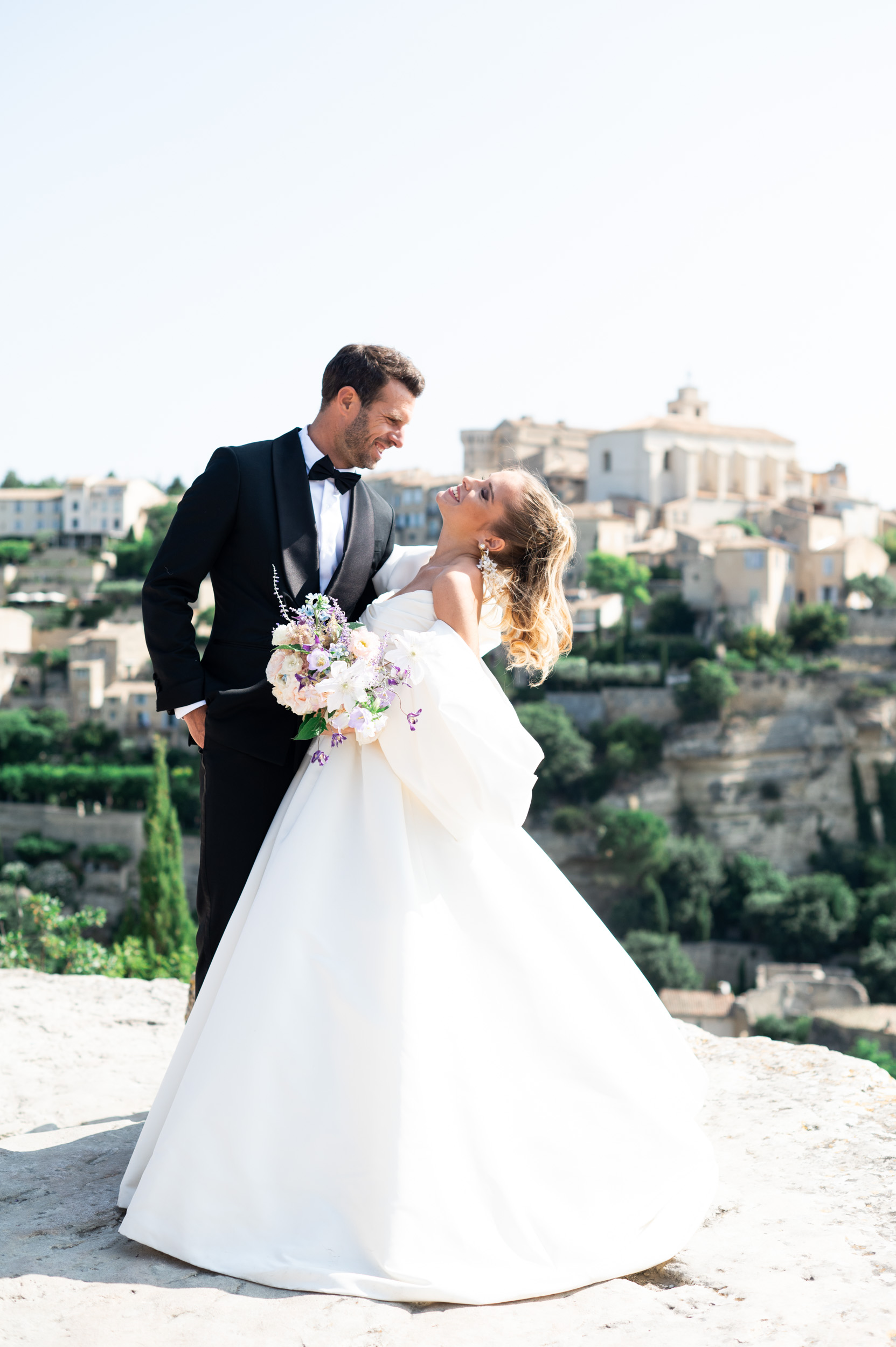 mariés à gordes mariage éditorial Provence