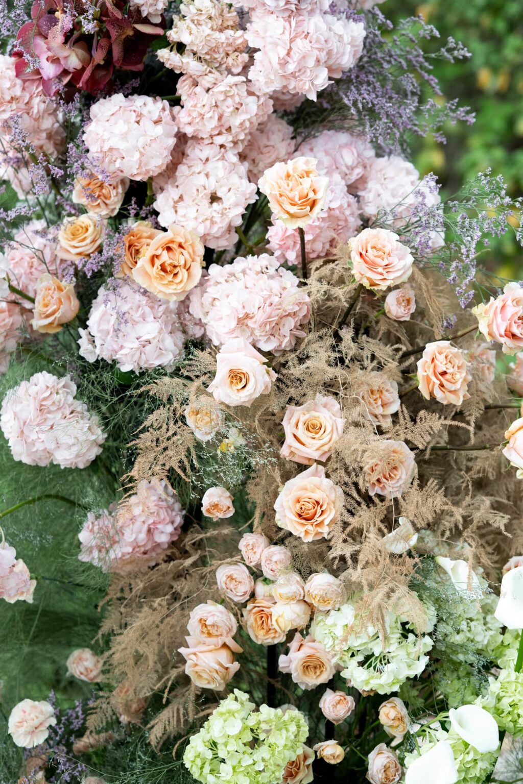 fleurs arche éditorial mariage chateau la gaude