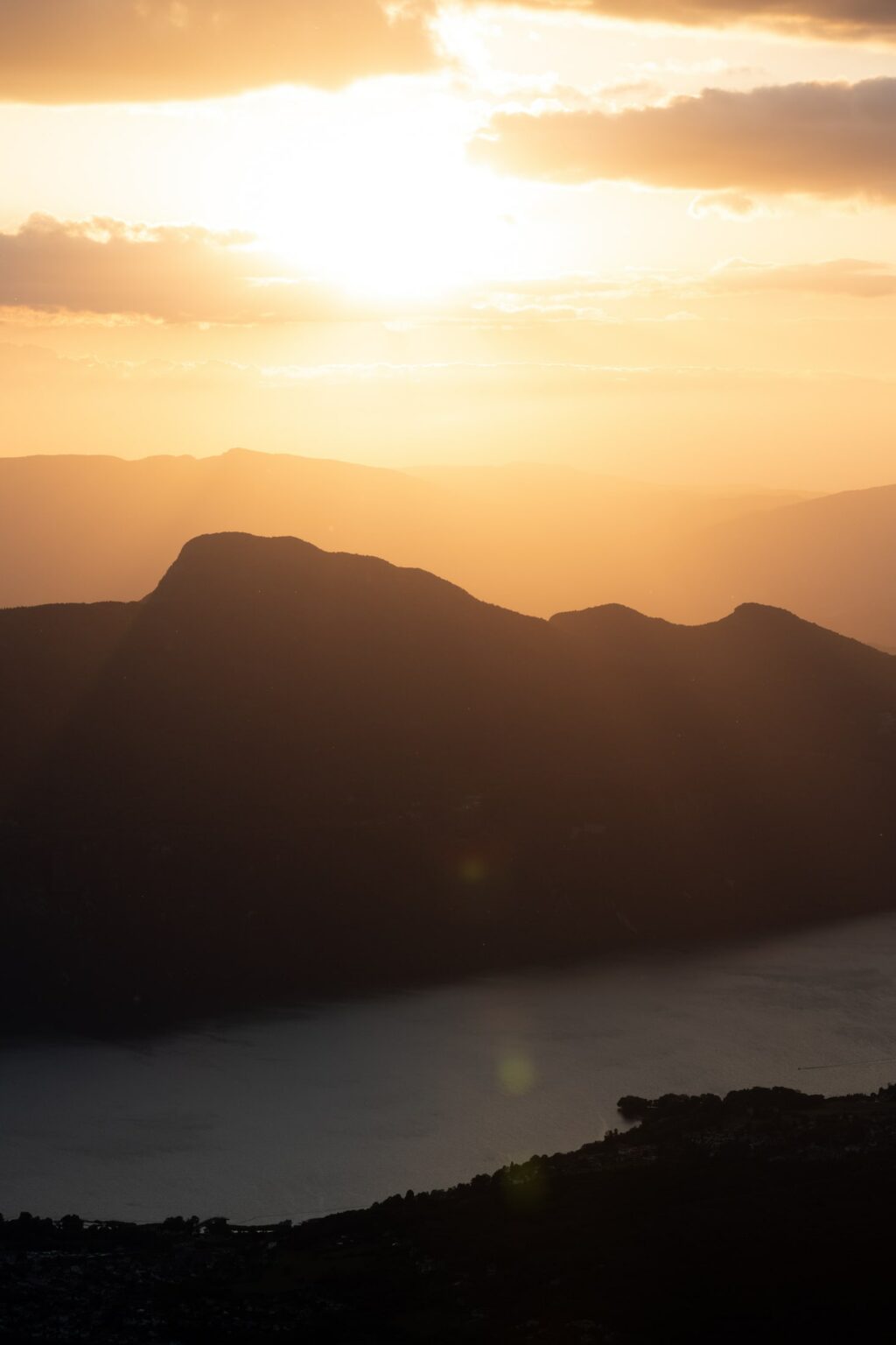 seance couple Revard savoie montagne coucher de soleil
