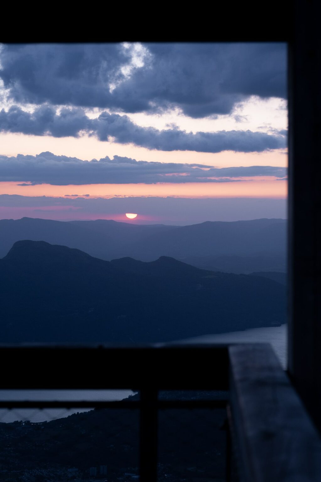 seance couple Revard savoie coucher de soleil