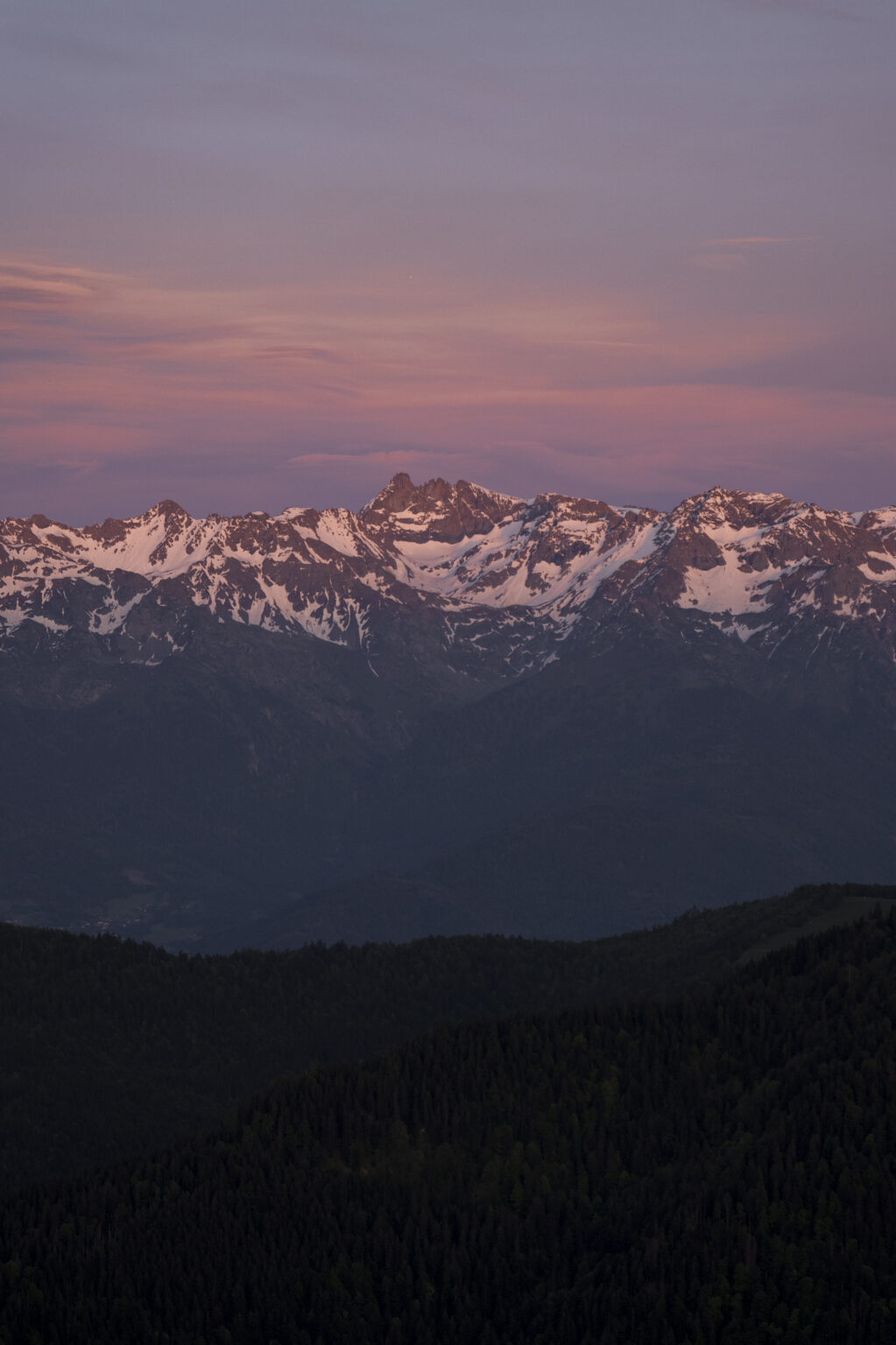 engagement chartreuse savoie montagnes coucher de soleil