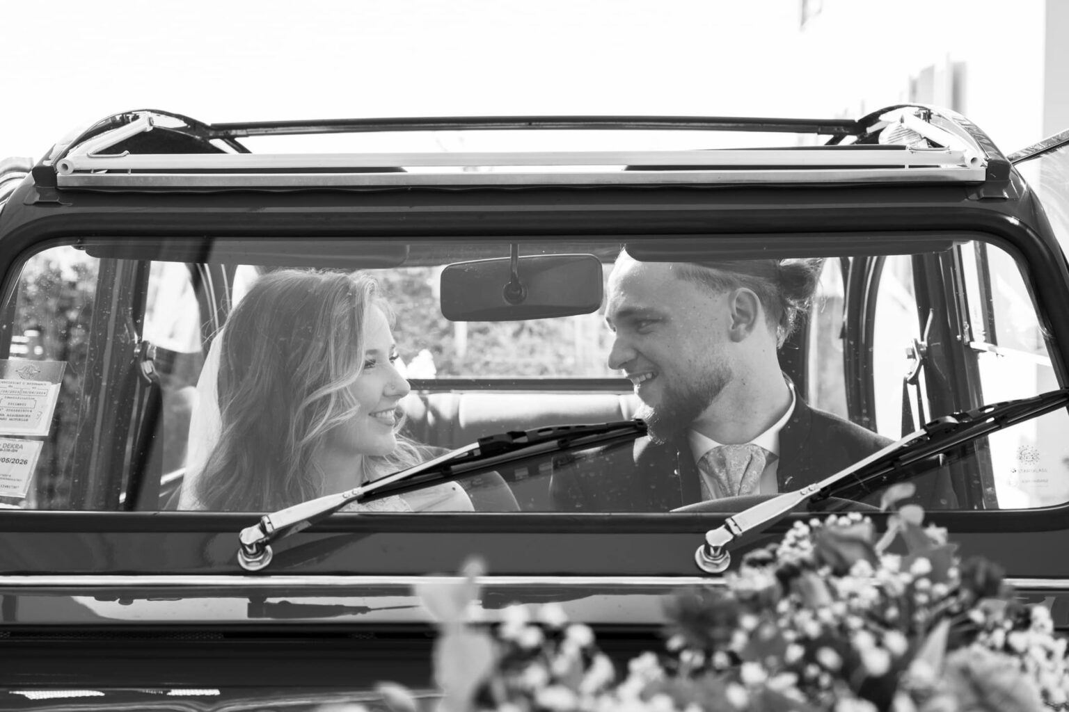 mariage ferme allobroges mariés 2CV