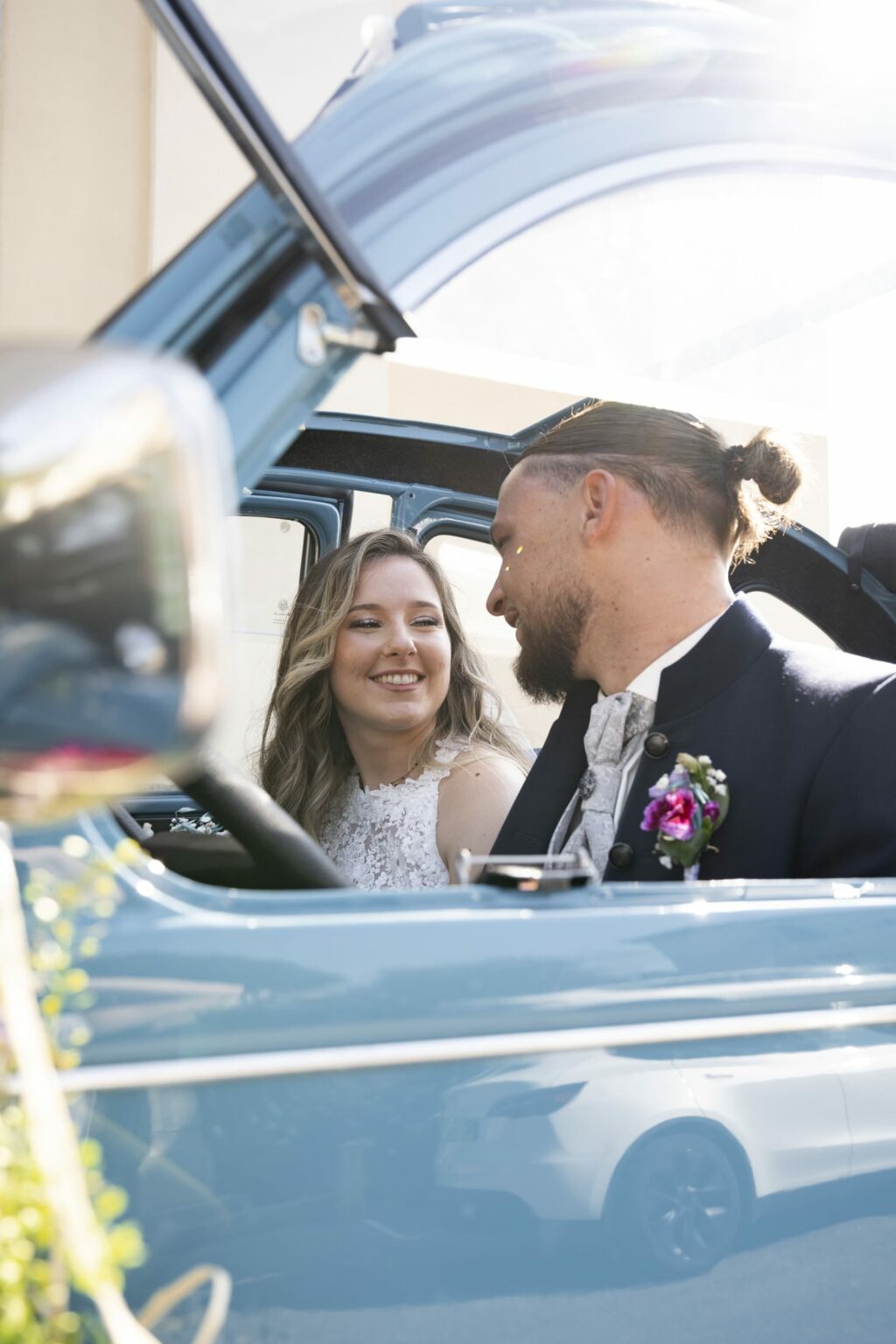 mariage ferme allobroges mariés 2CV