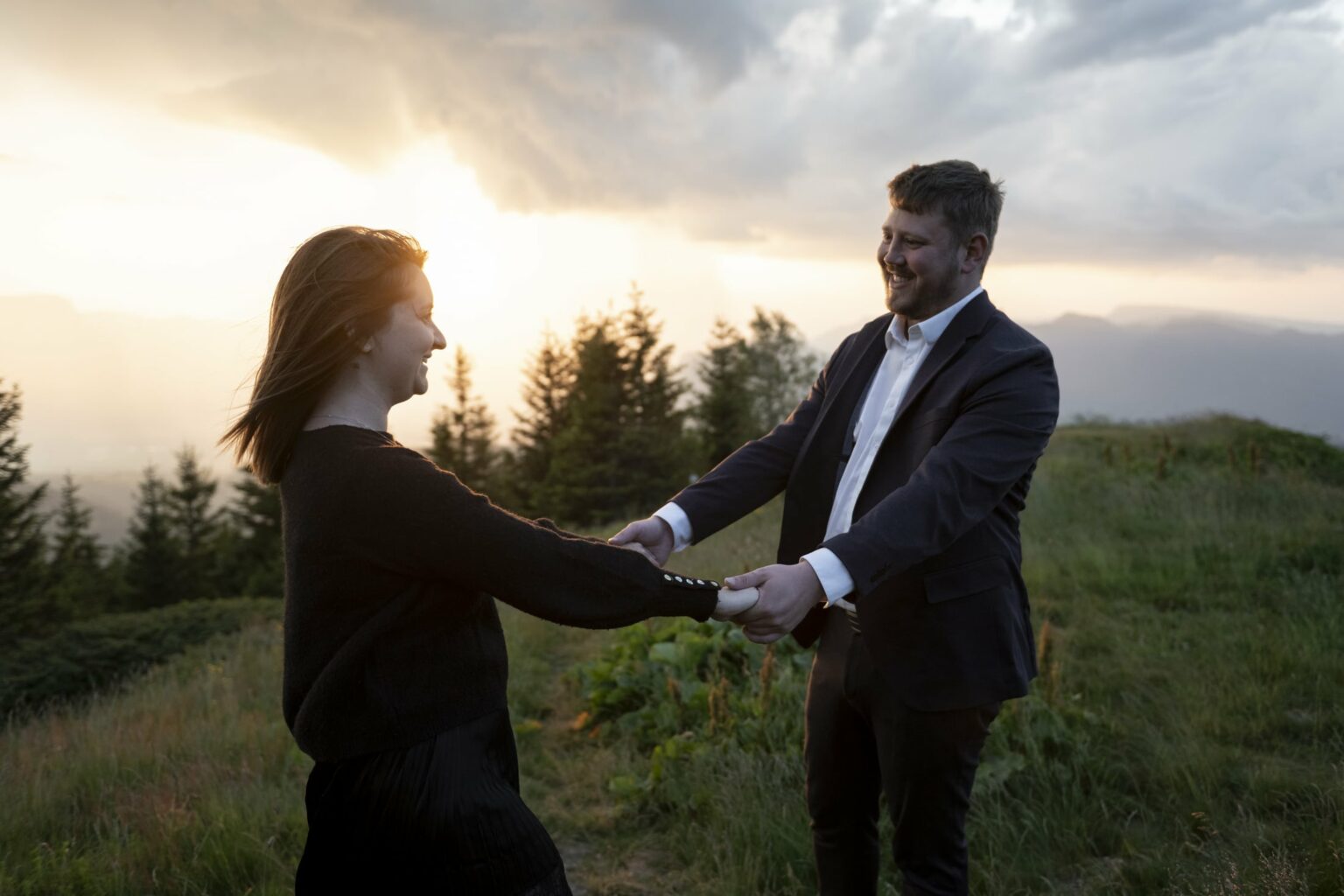 engagement val pelouse couple