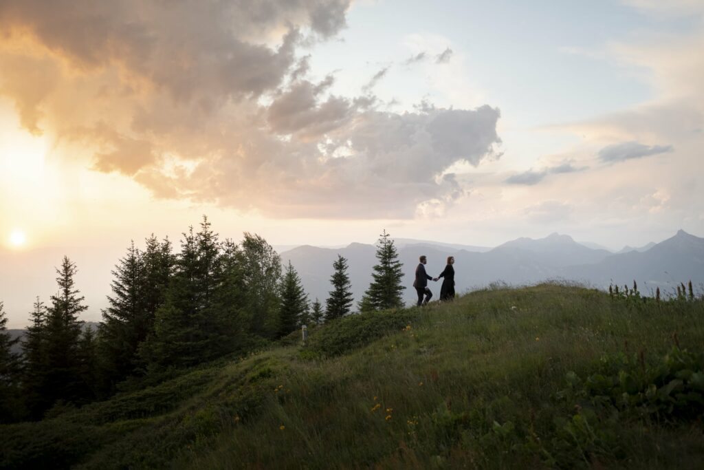 engagement val pelouse couple