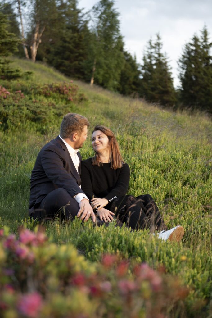 engagement val pelouse couple