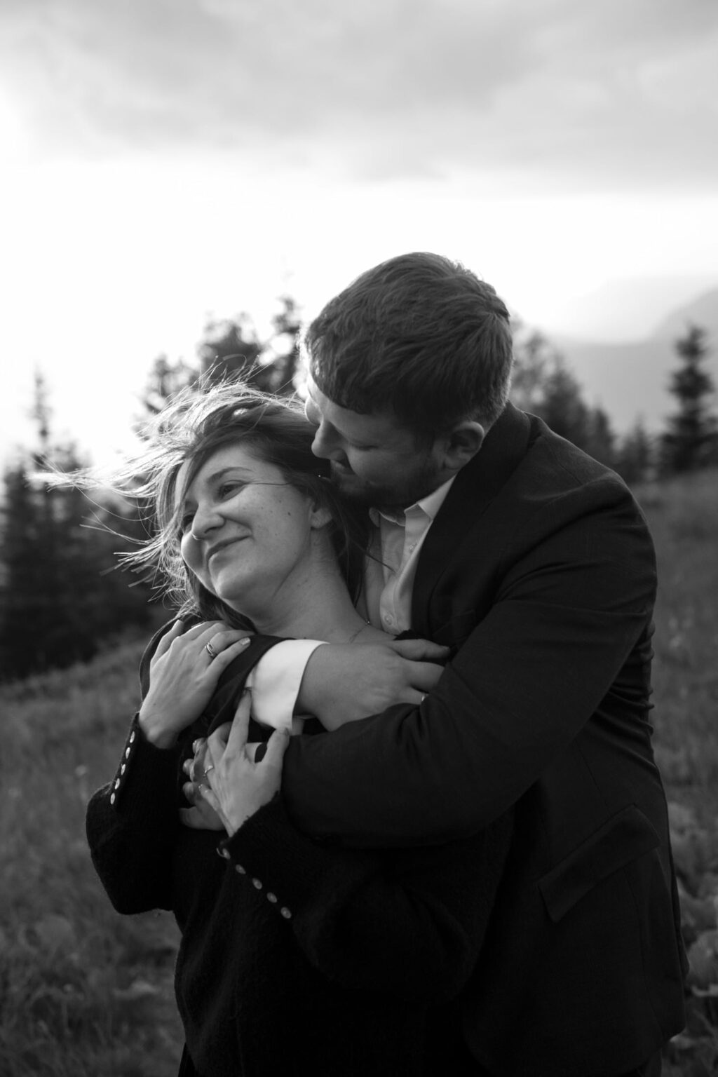 engagement val pelouse couple