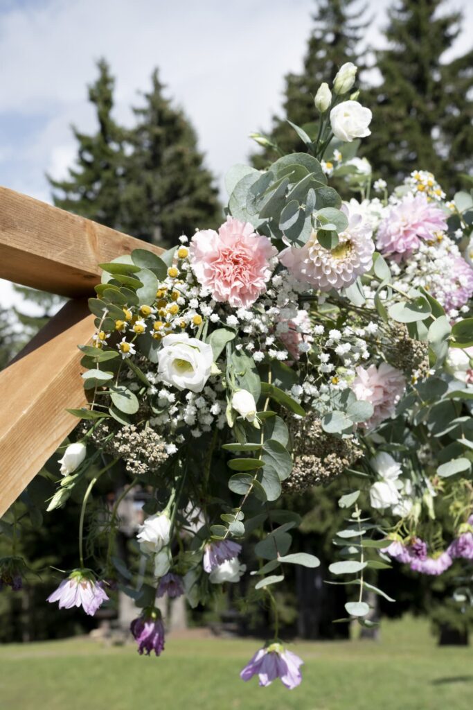 fleurs cérémonie mariage belle metairie