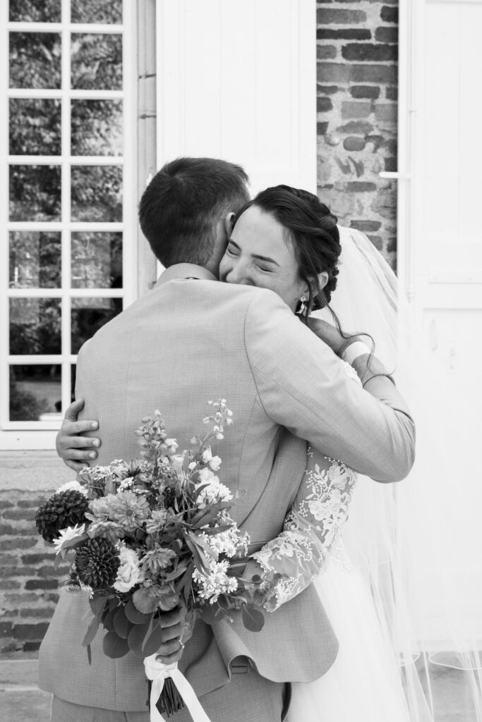 photographe mariage chateau luponnas first look