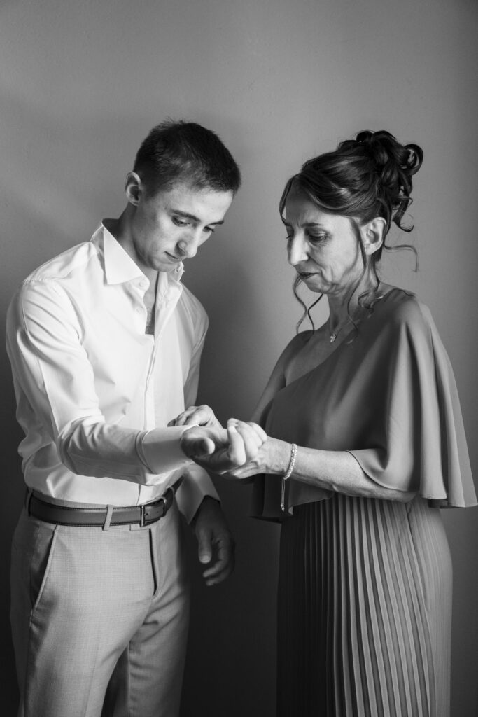 photographe mariage chateau luponnas préparatifs marié