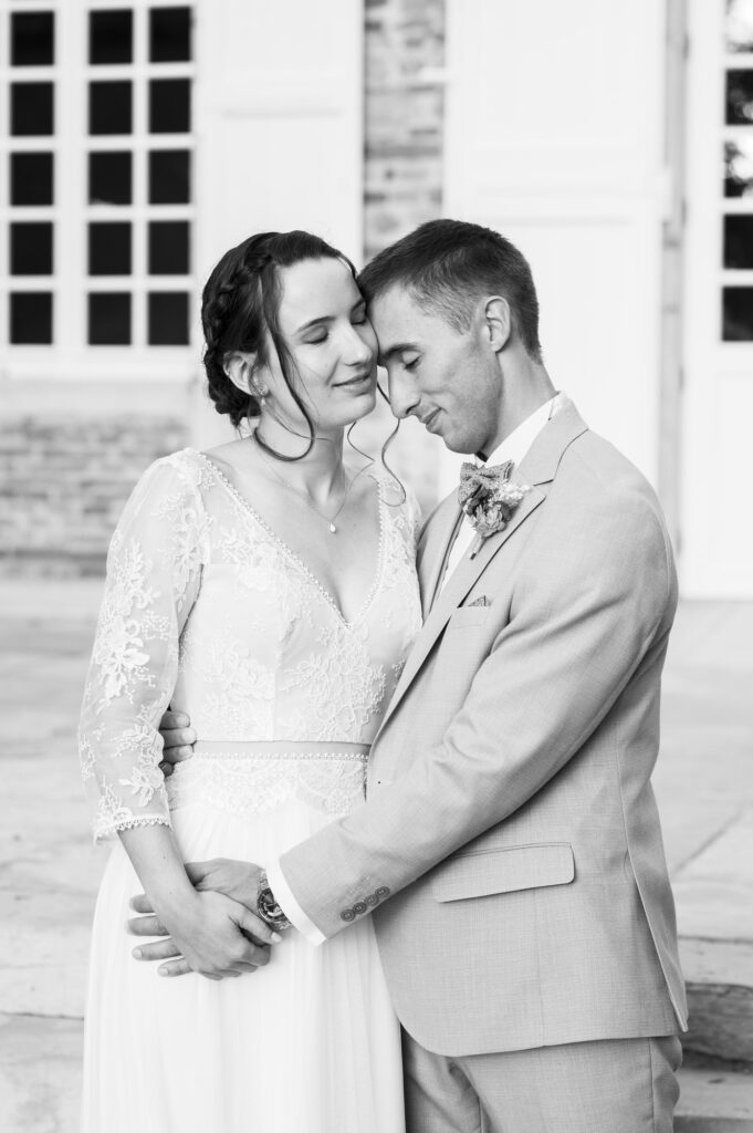 photographe mariage chateau luponnas mariés