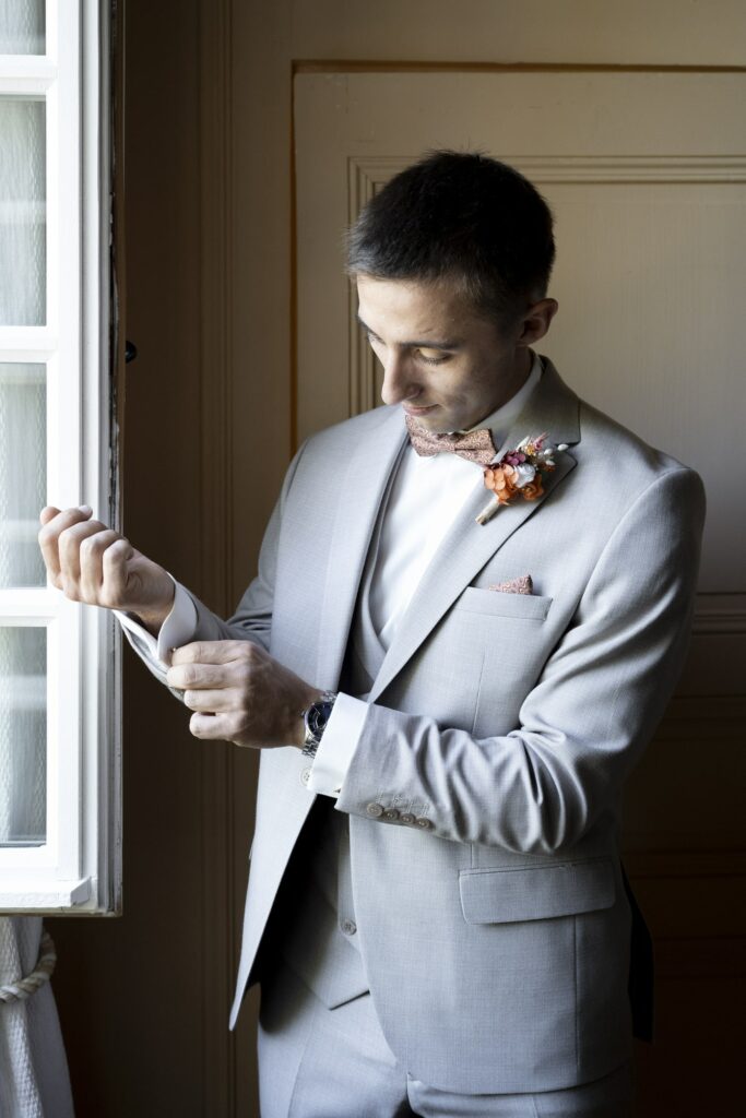 photographe mariage chateau luponnas marié