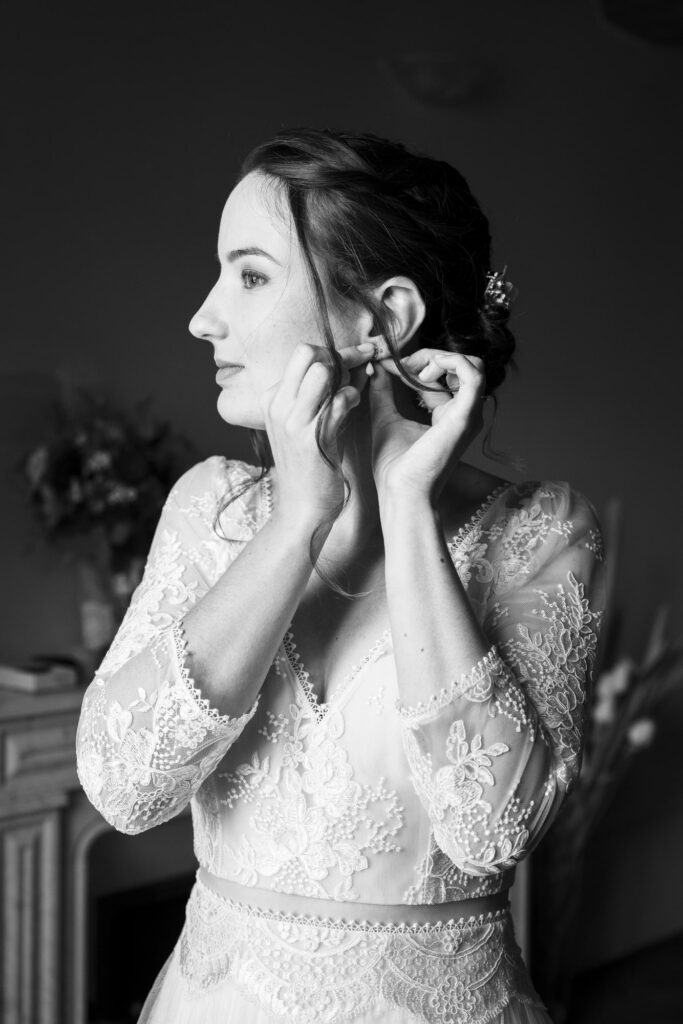 photographe mariage chateau luponnas préparatifs mariée