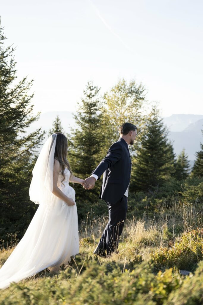 mariés montagne trash the dress