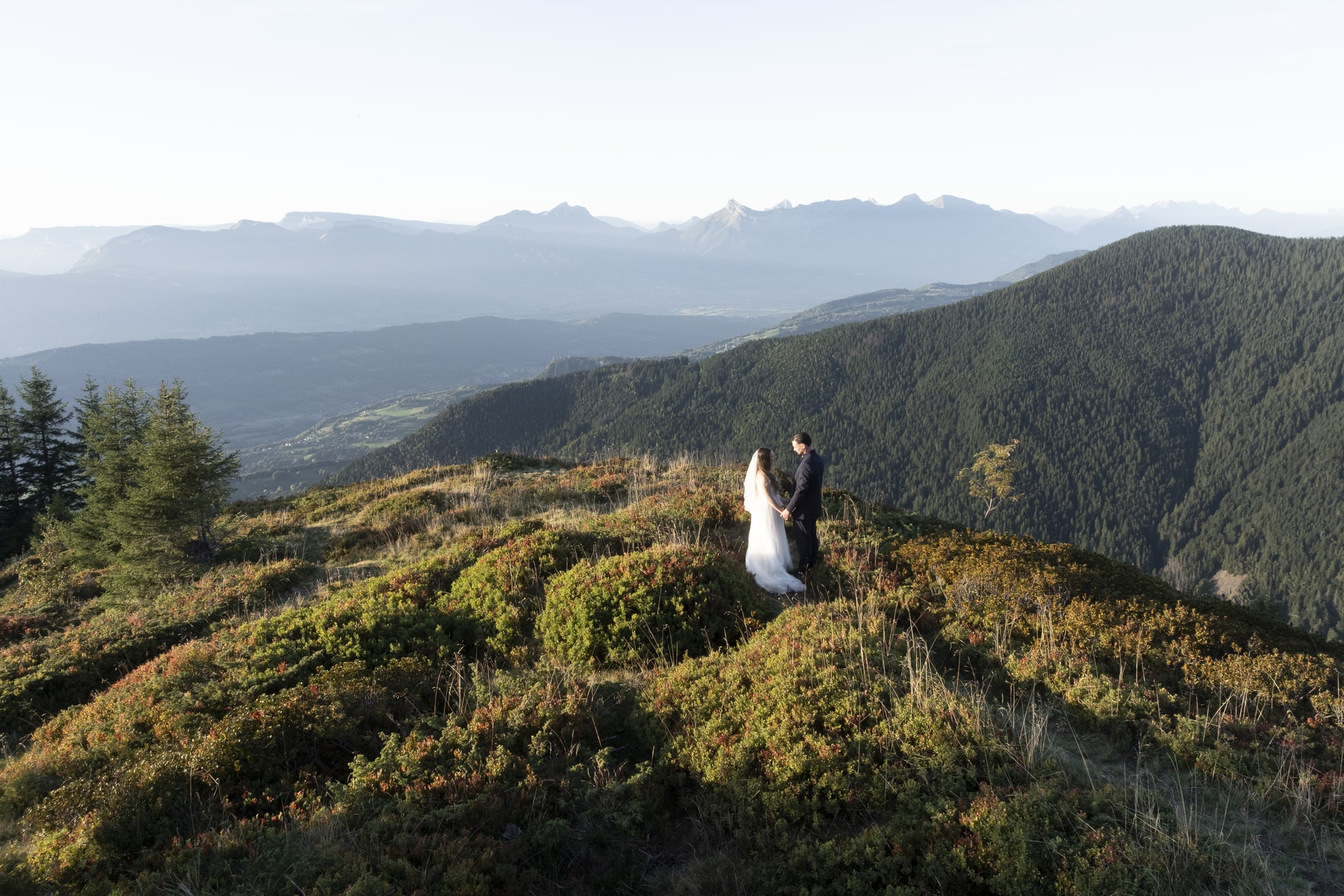 mariés montagne trash the dress