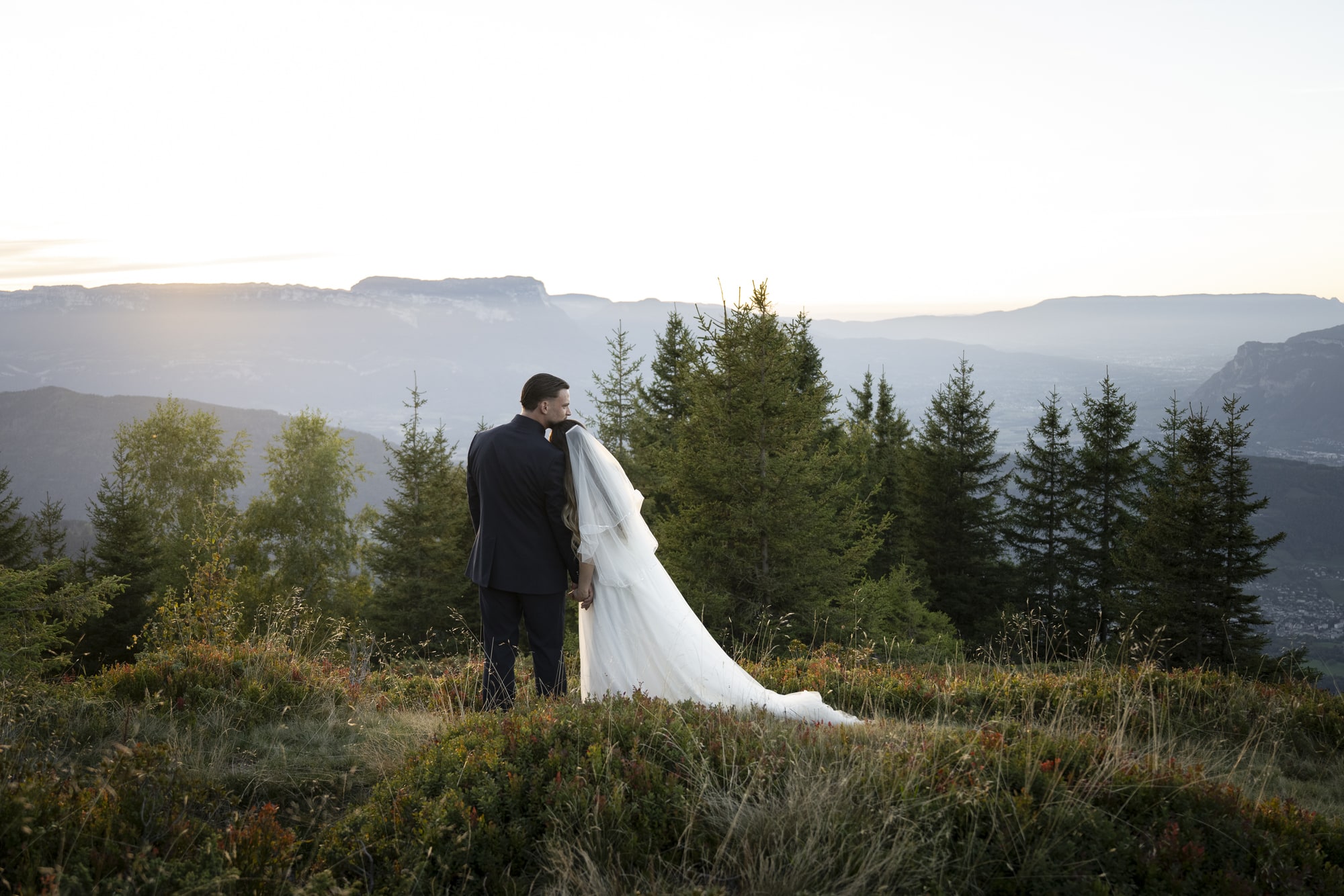 mariés montagne trash the dress