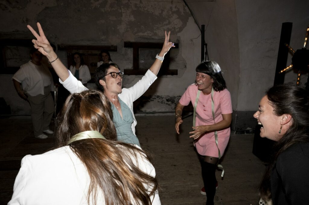 mariage fort marie Therese ronde bouquet