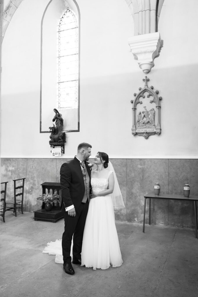 mariage église arvillard mariés