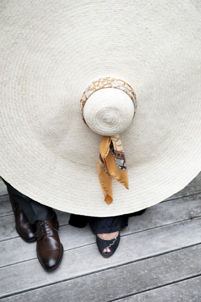 mariage Courchevel chapeau
