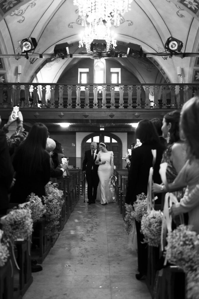 mariage Val d'Isère église