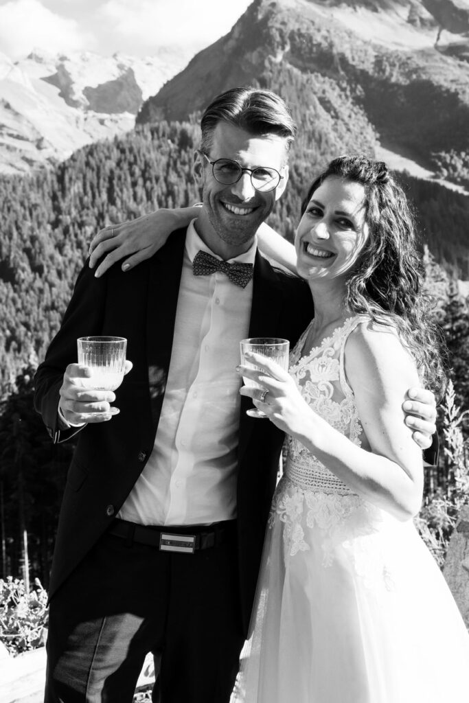 mariée et témoin mariage